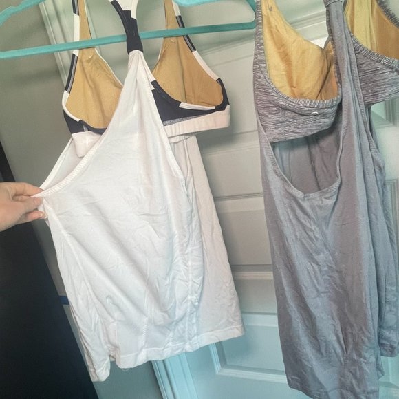 Lululemon No Limit Tank, size 4 - Picture 2 of 3